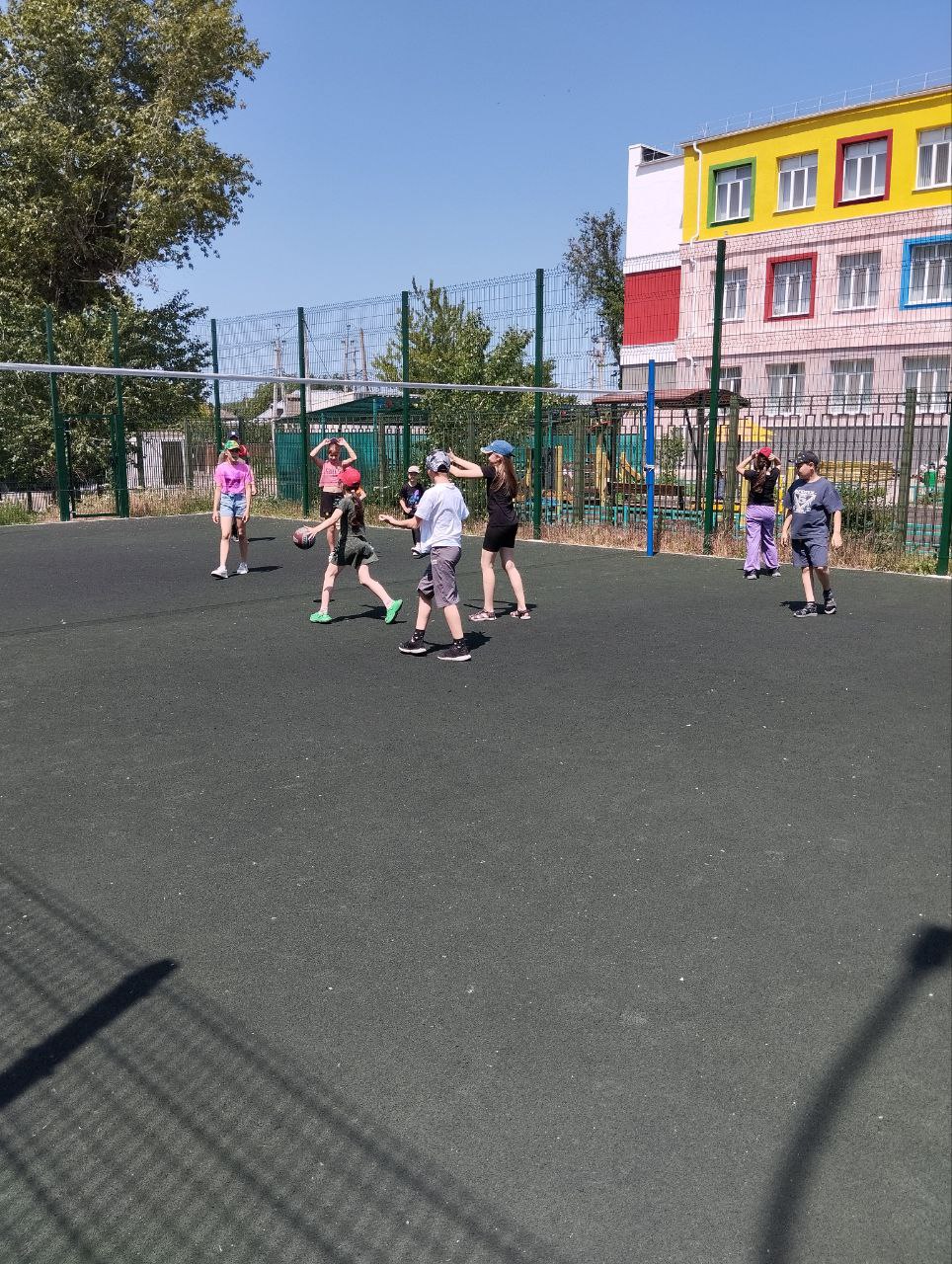 Изображения школьного лагеря.